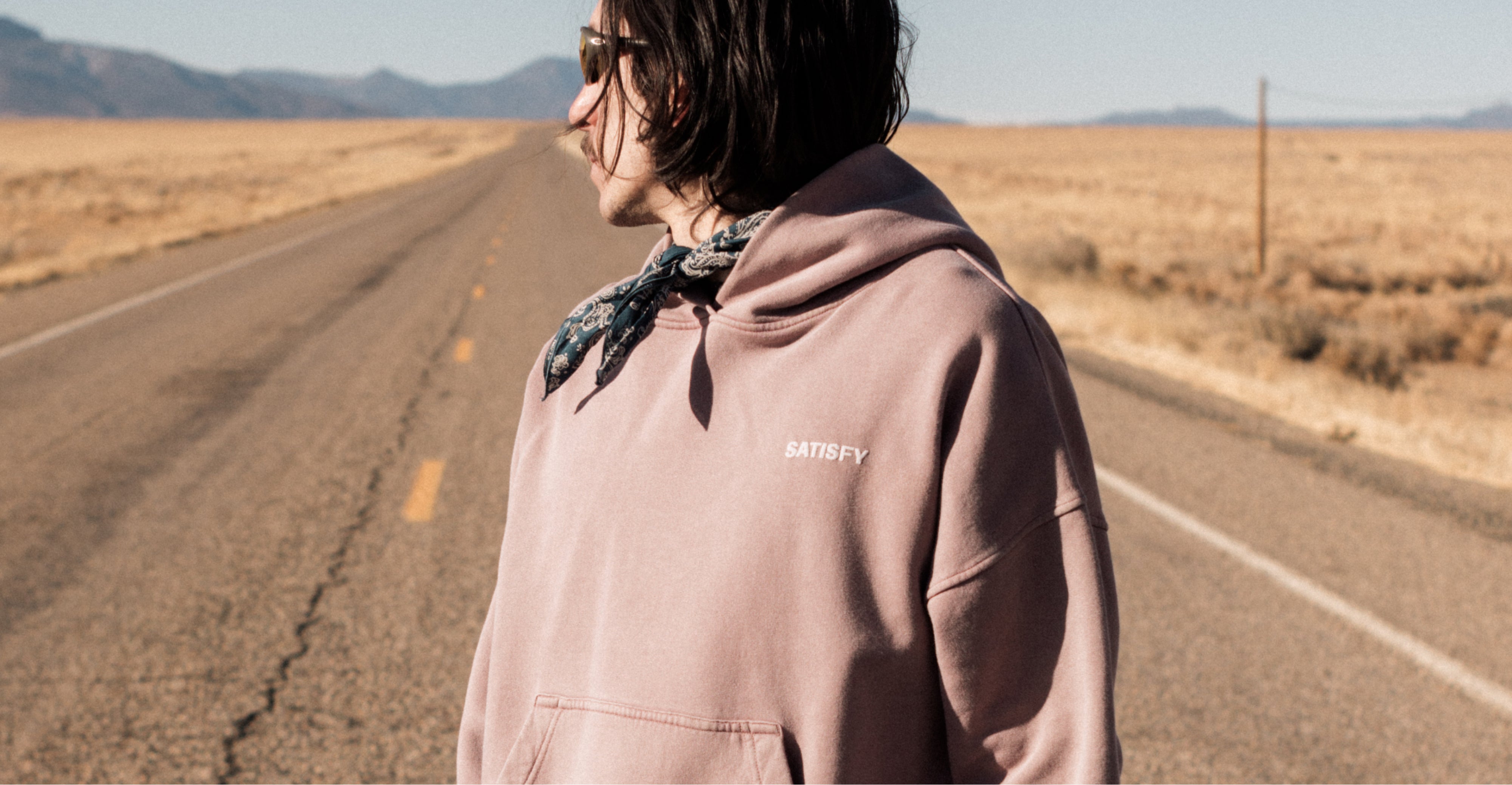 Running Hoodies – SATISFY