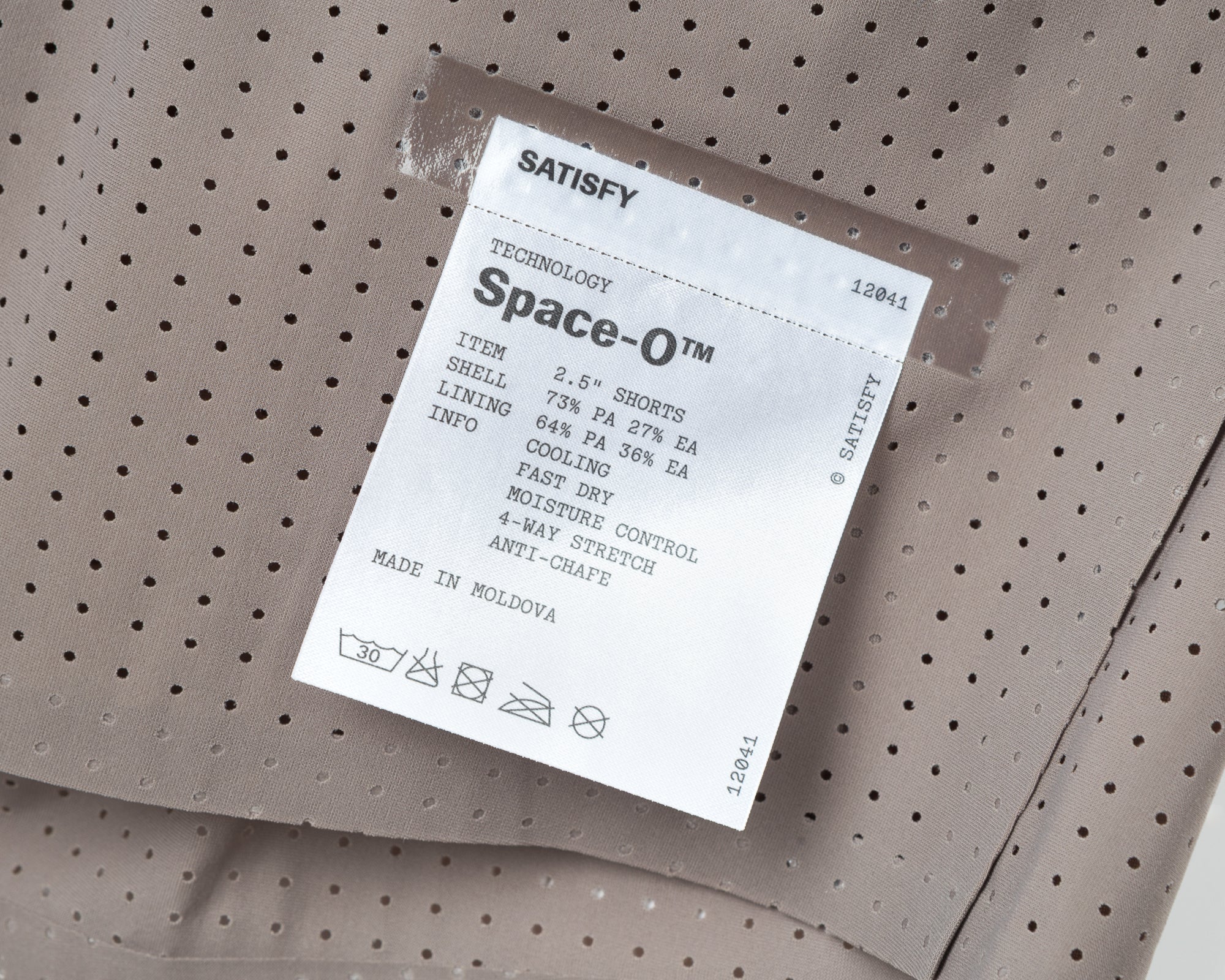 Space-O™ 2.5" Distance Shorts