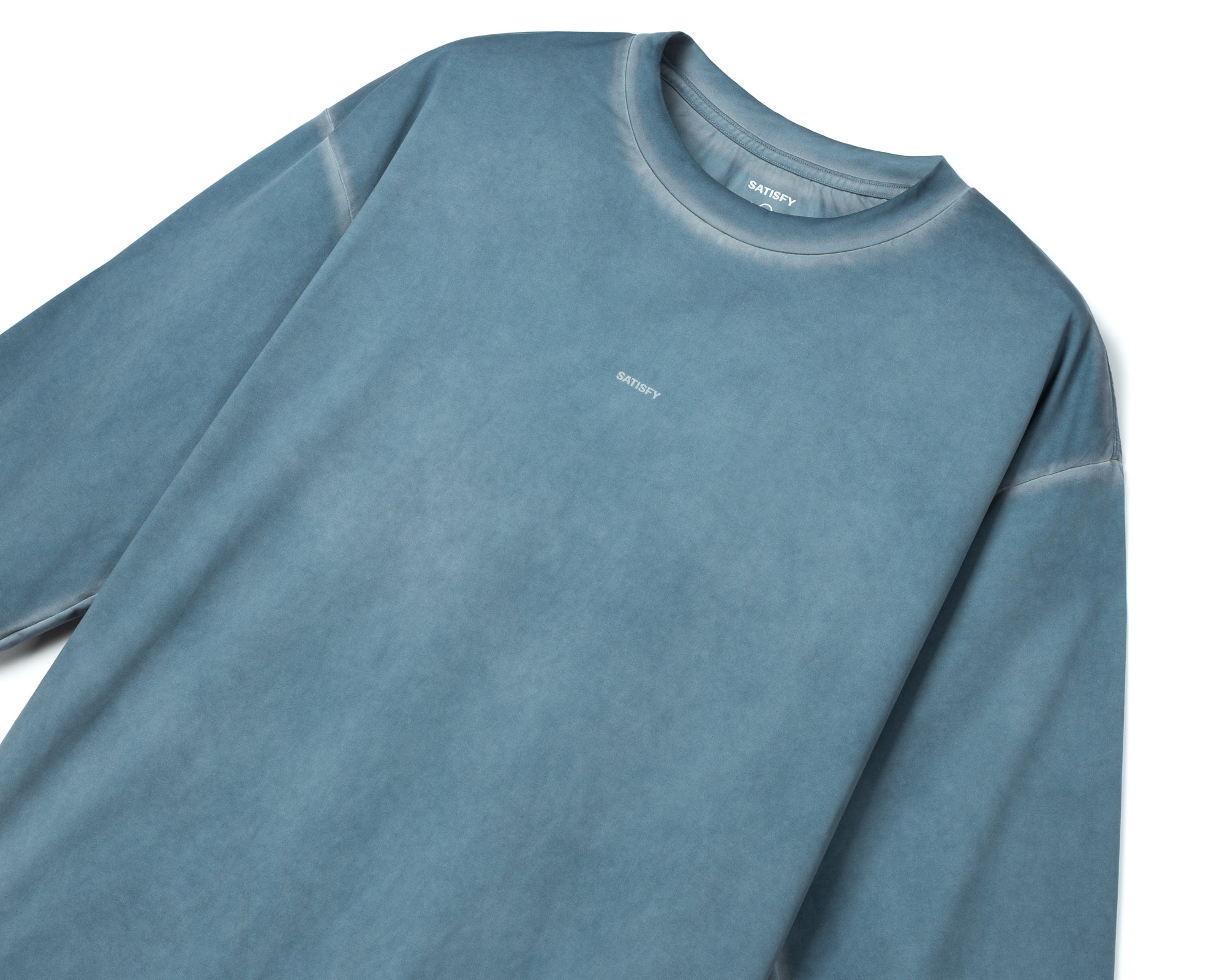 AuraLite™ Long Tee – SATISFY