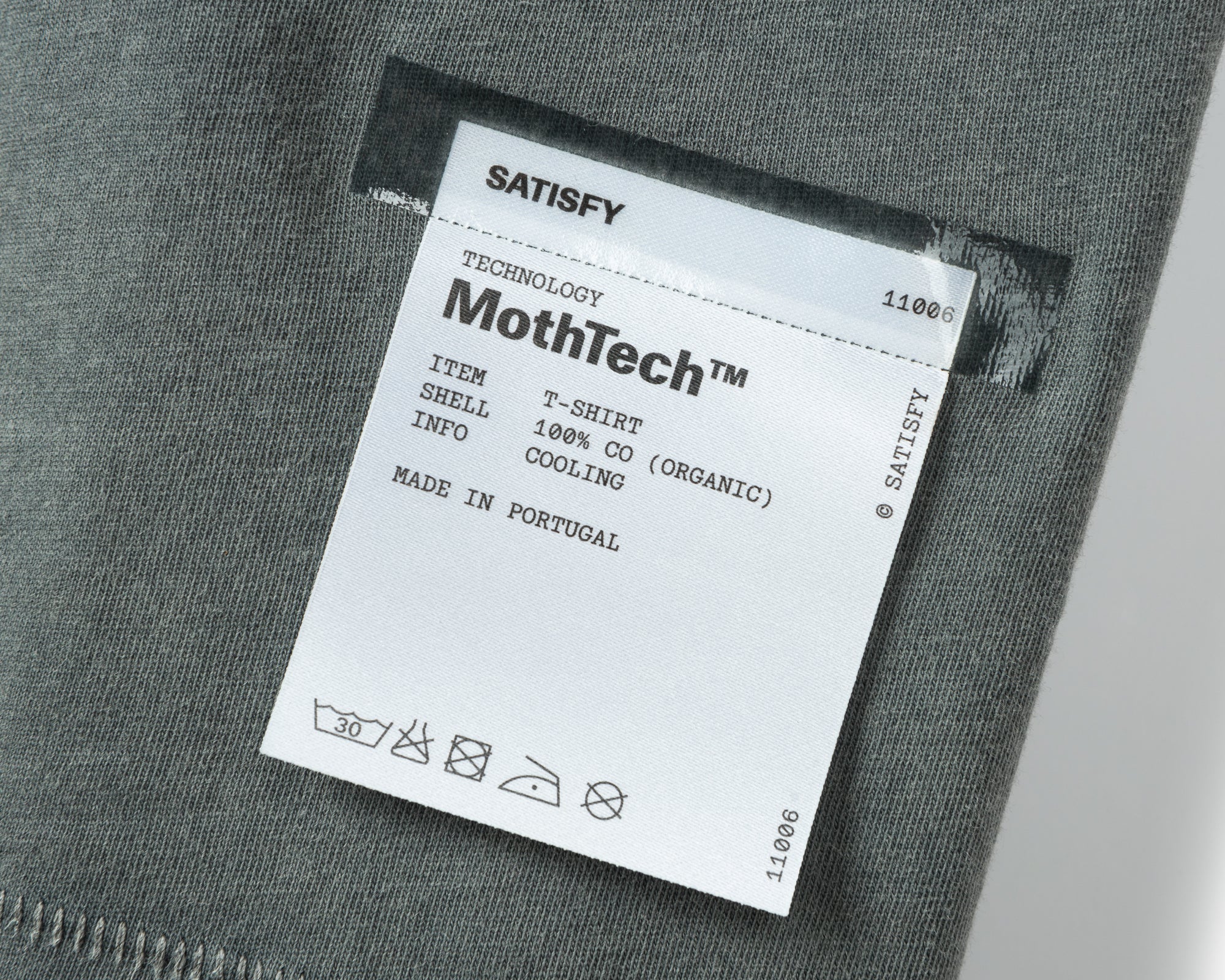 MothTech™ T-Shirt – SATISFY