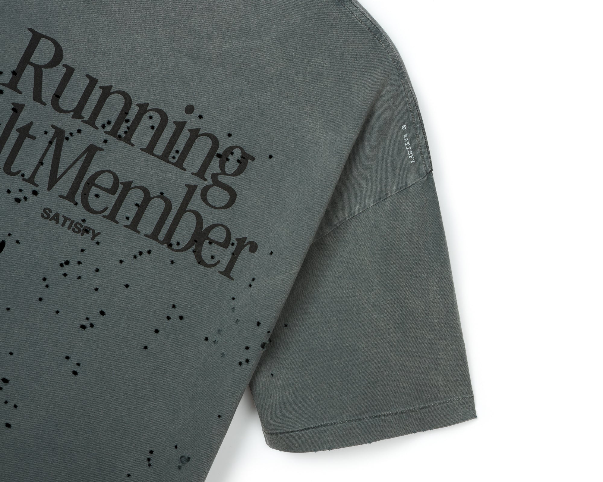 MothTech™ T-Shirt - Running Cult Member – SATISFY