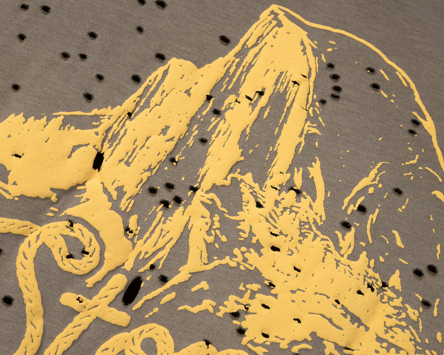 MothTech™ LEVI’S® T-Shirt