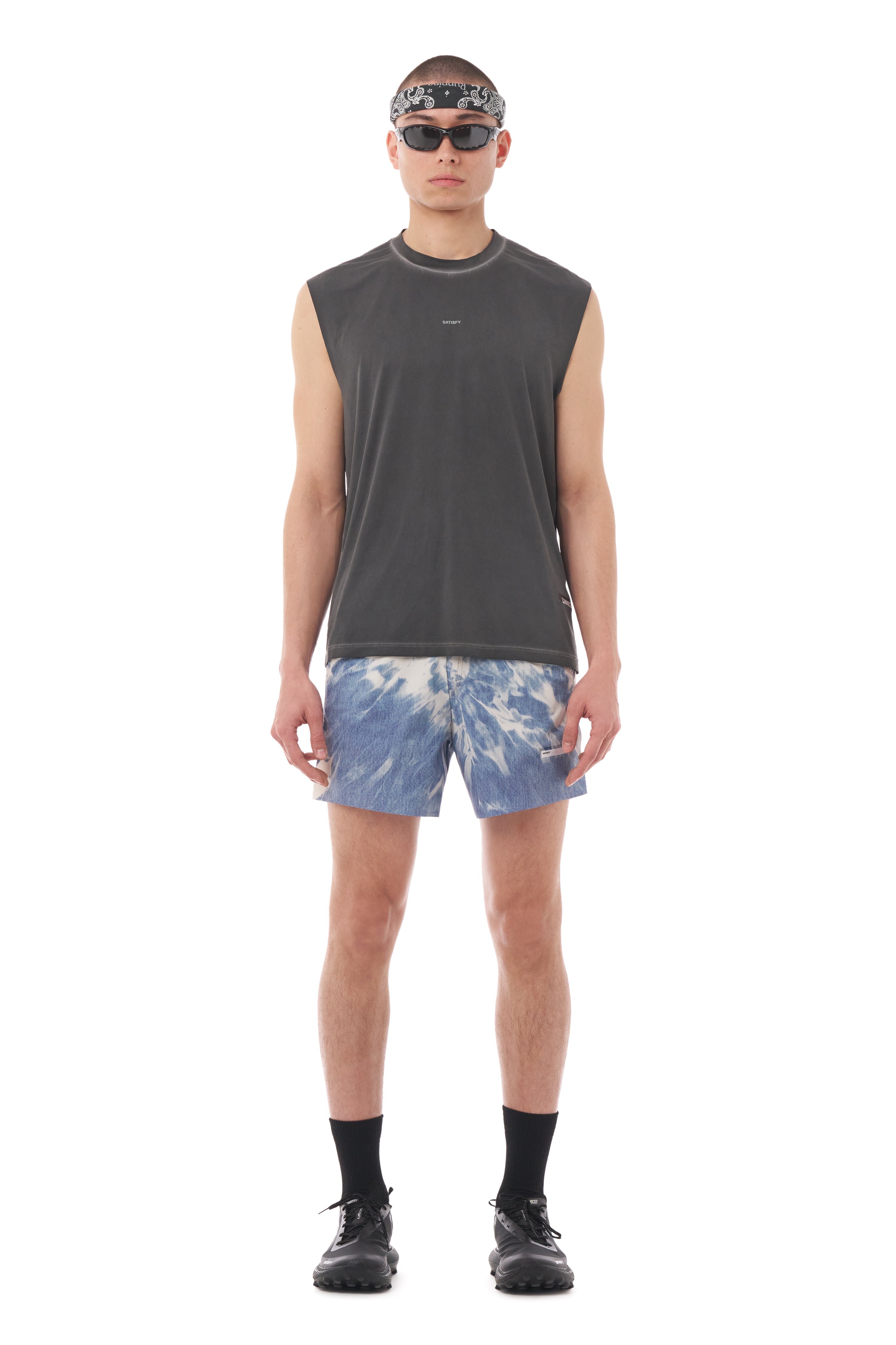 AuraLite™ Muscle Tee Pigment Black – SATISFY