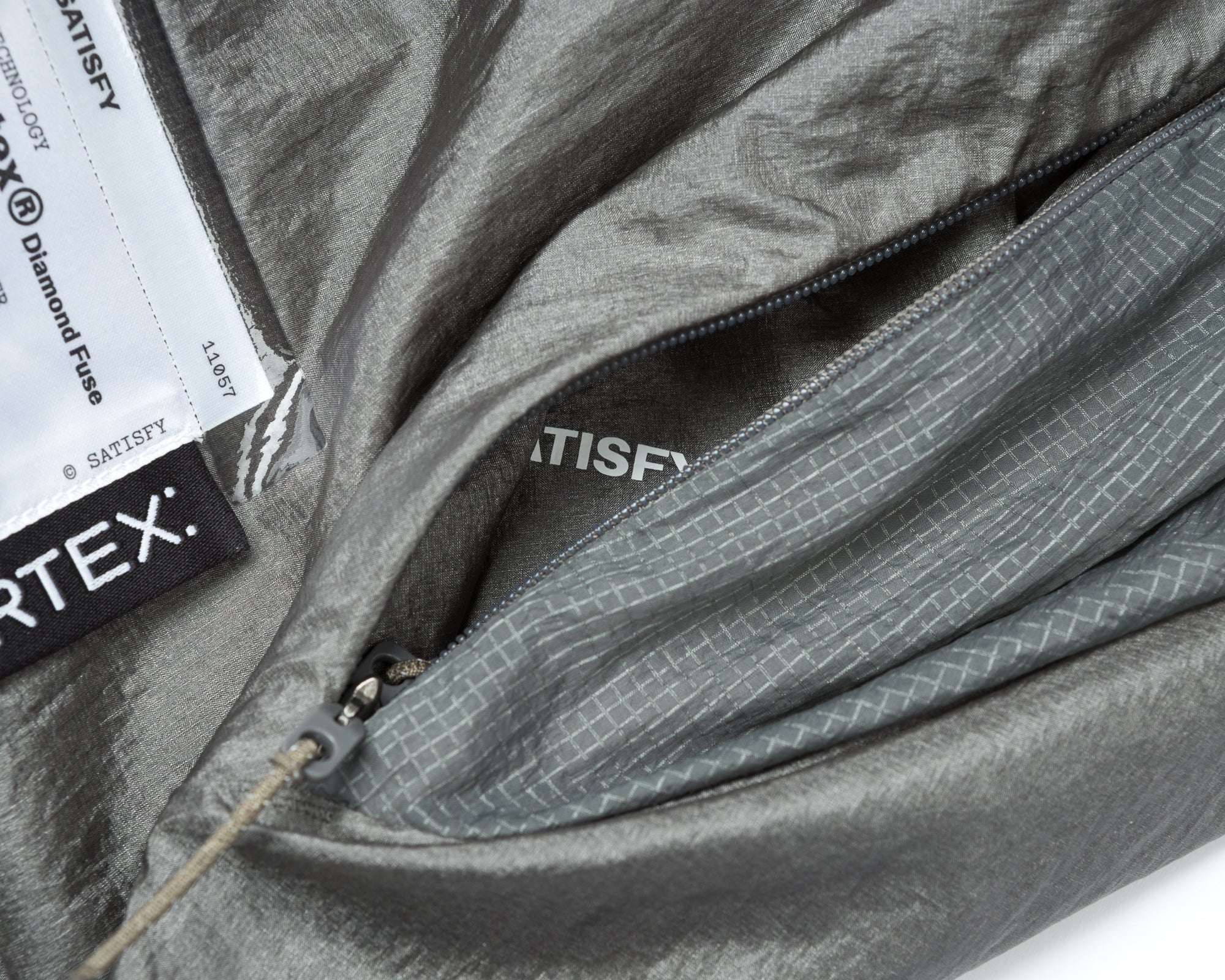 Pertex® Diamond Fuse Windbreaker – SATISFY