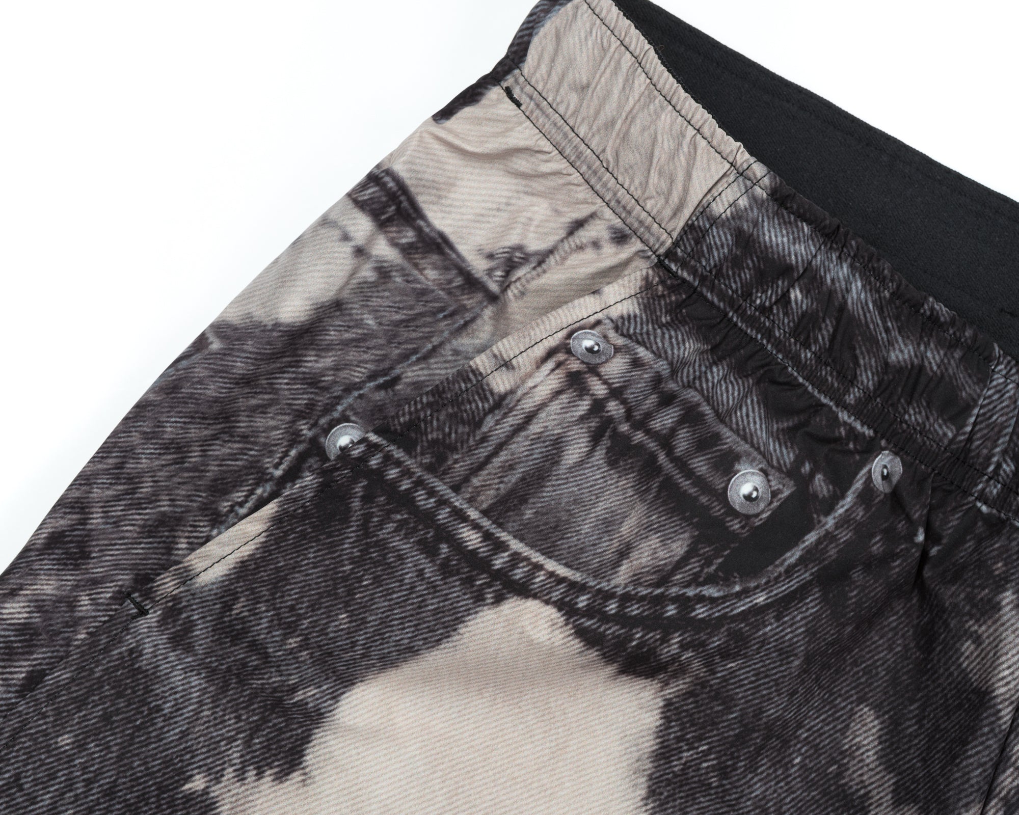 PeaceShell™ 5" Unlined Shorts