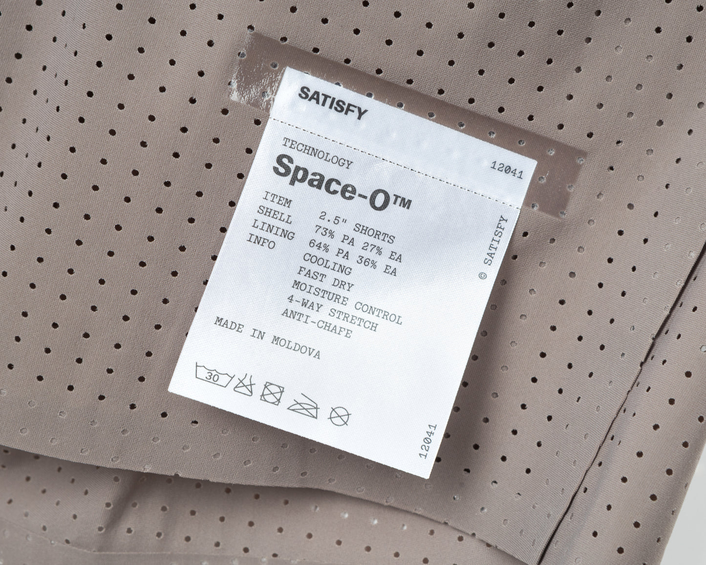 Space-O™ 2.5" Distance Shorts