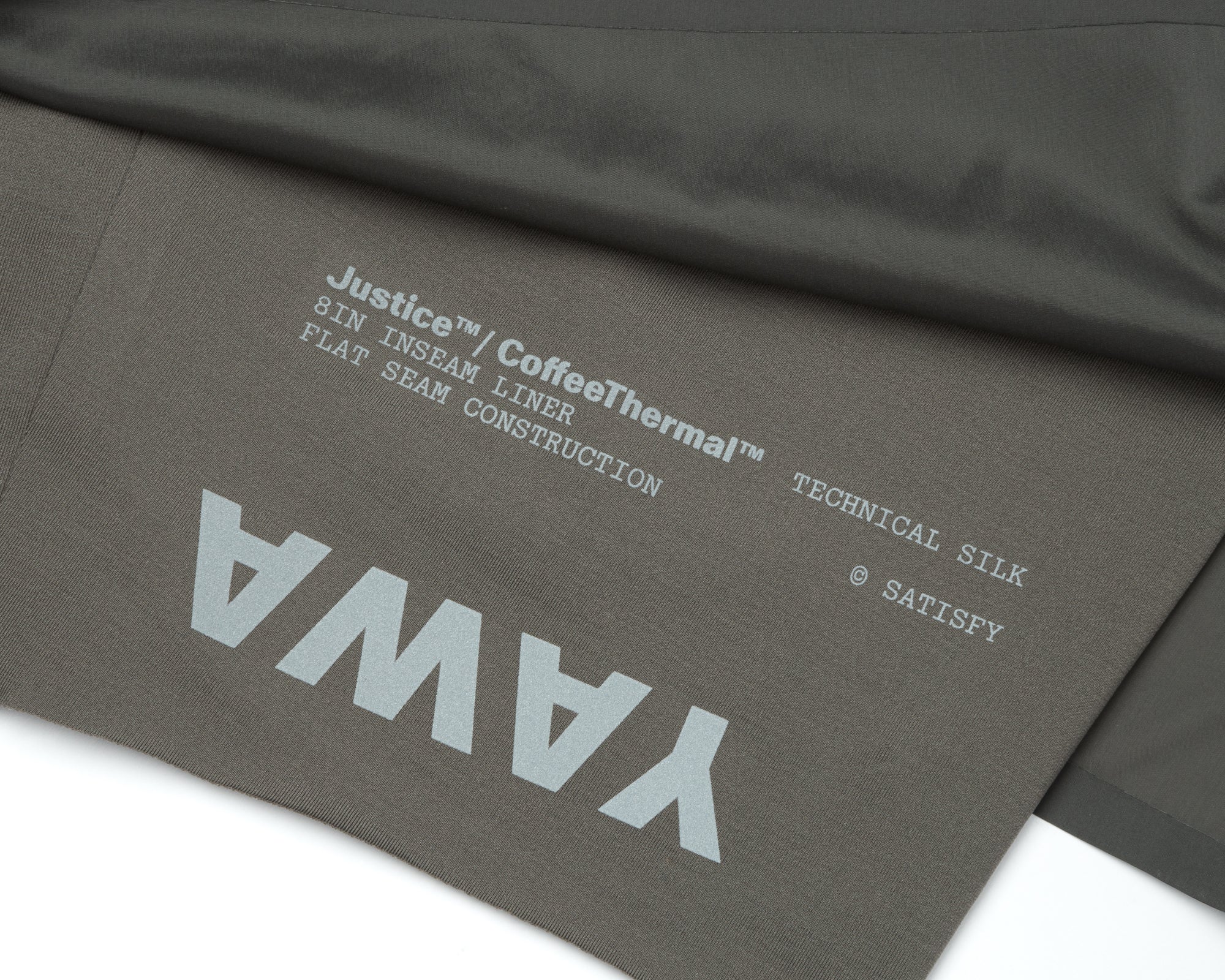 CoffeeThermal™ 8" Shorts