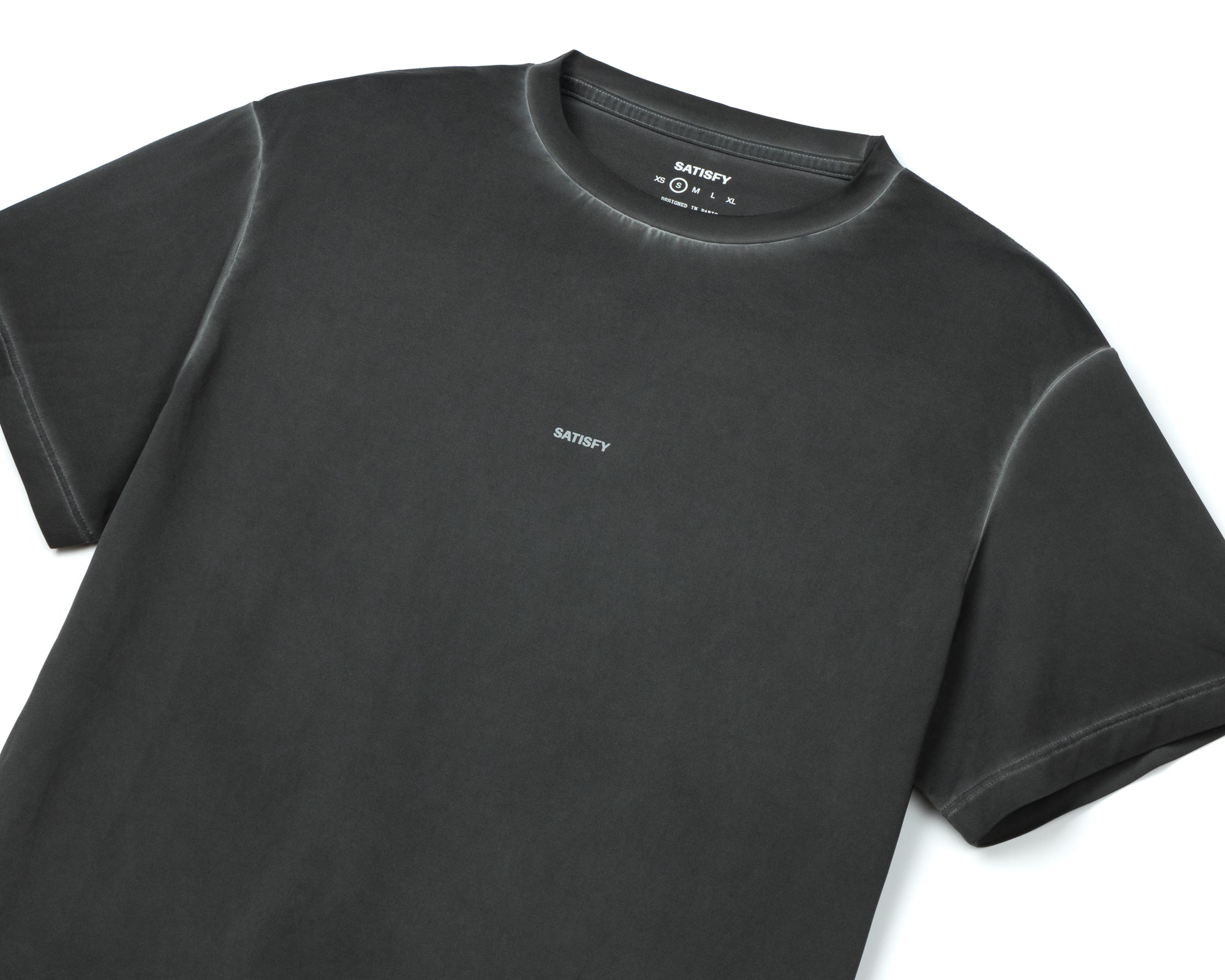 AuraLite™ T-Shirt Pigment Black – SATISFY