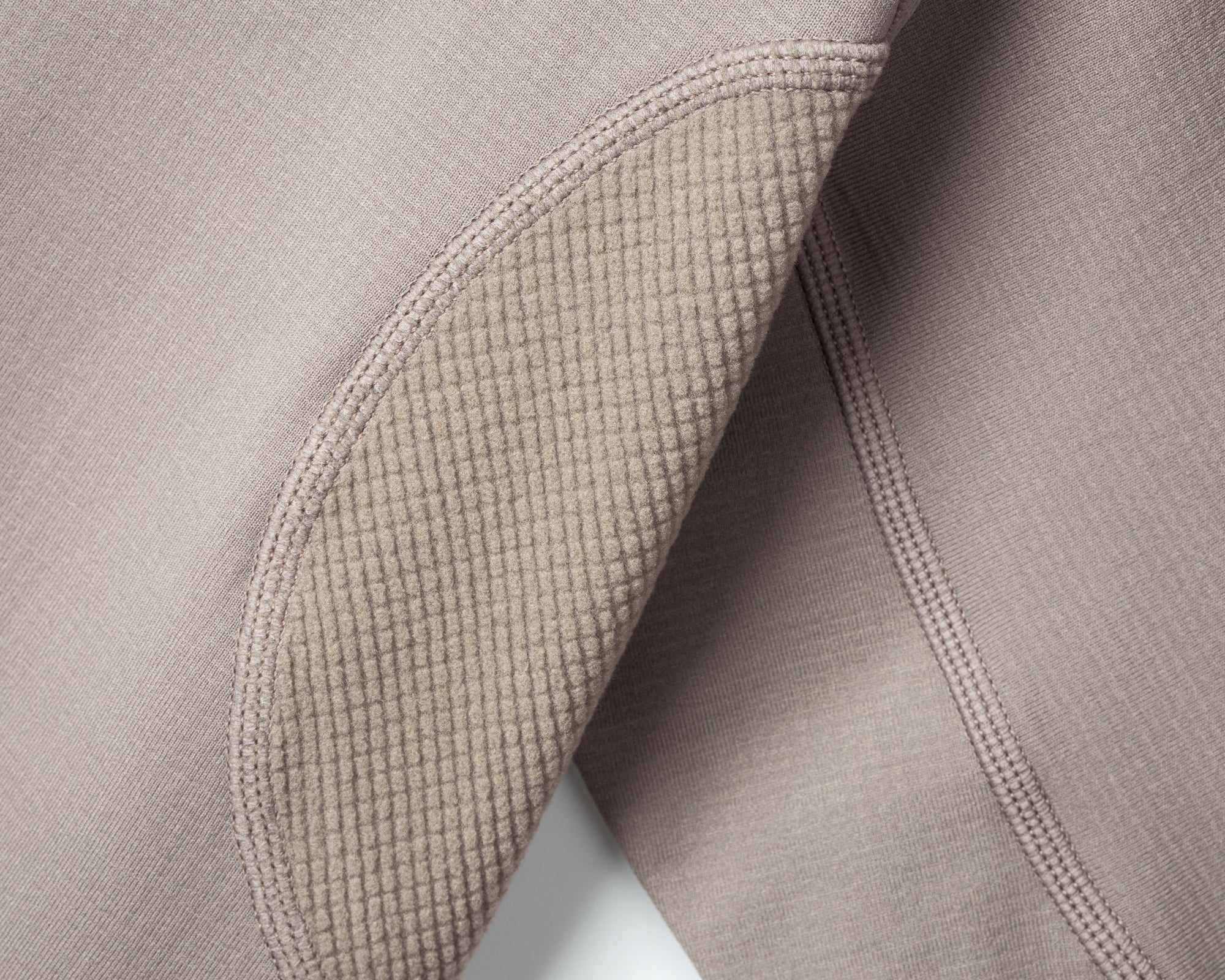 spe　0913 FuzzFleece™ Half-Zip – SATISFY