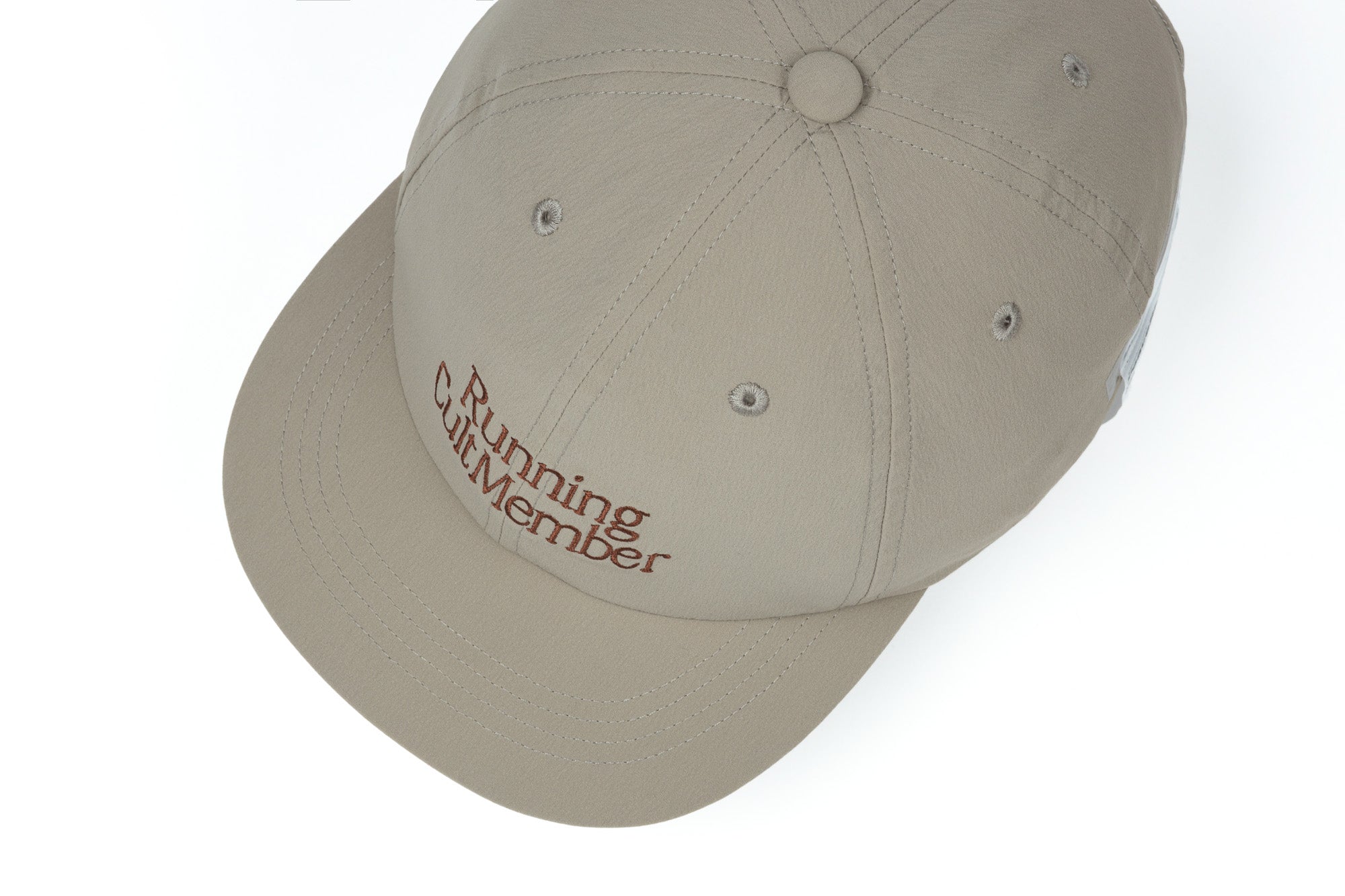 Satisfy PeaceShell Running Cap ベージュ PeaceShell™ Running Cap – SATISFY