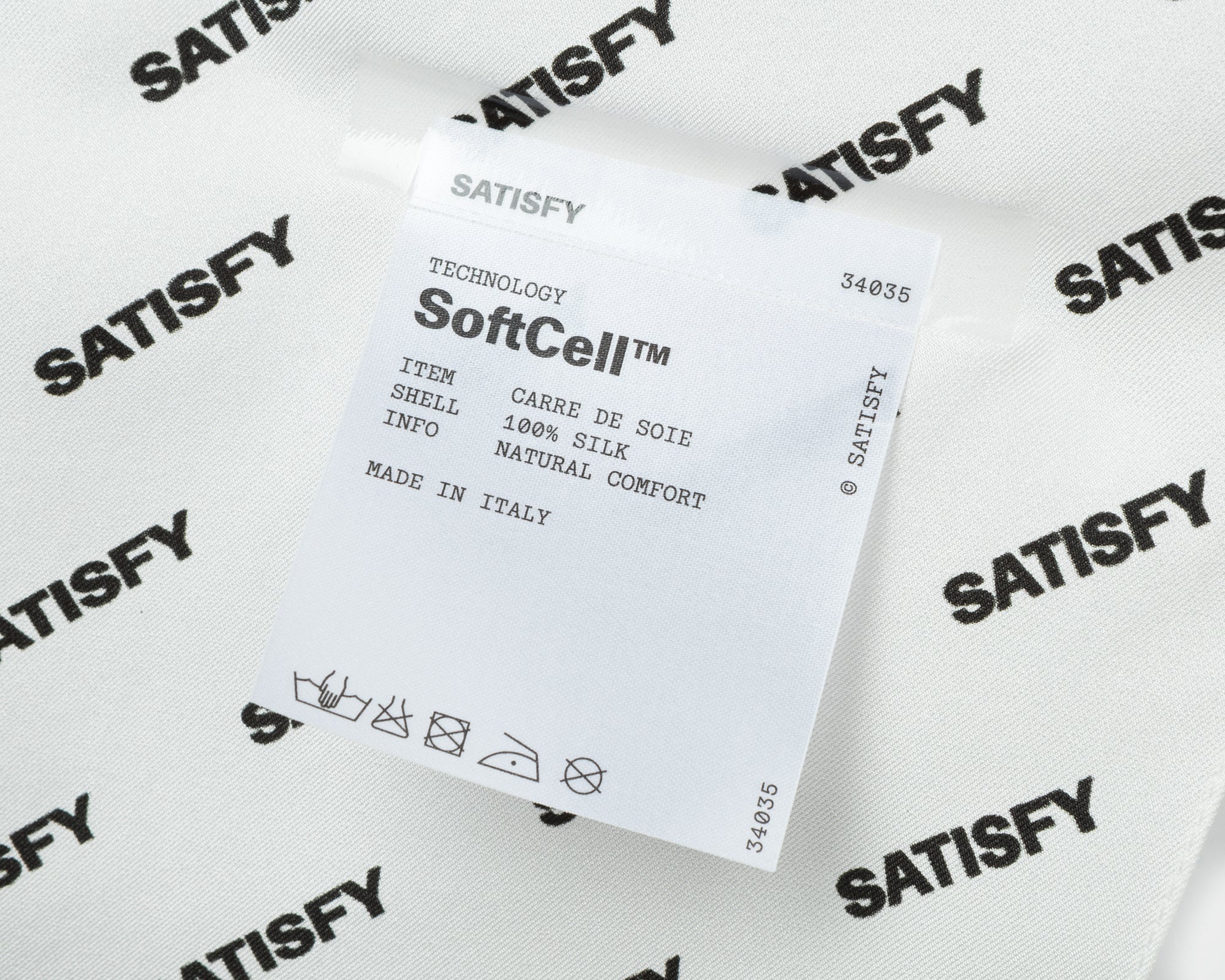 SoftCell™ Carré de soie Bandana