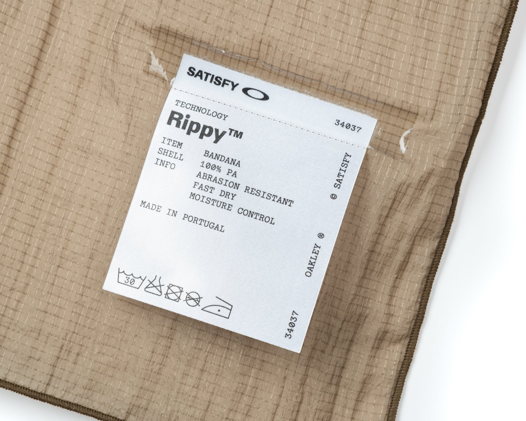 SATISFY Oakley Rippy™ Bandana オークリー　バンダナ SATISFY Oakley Rippy™ Bandana