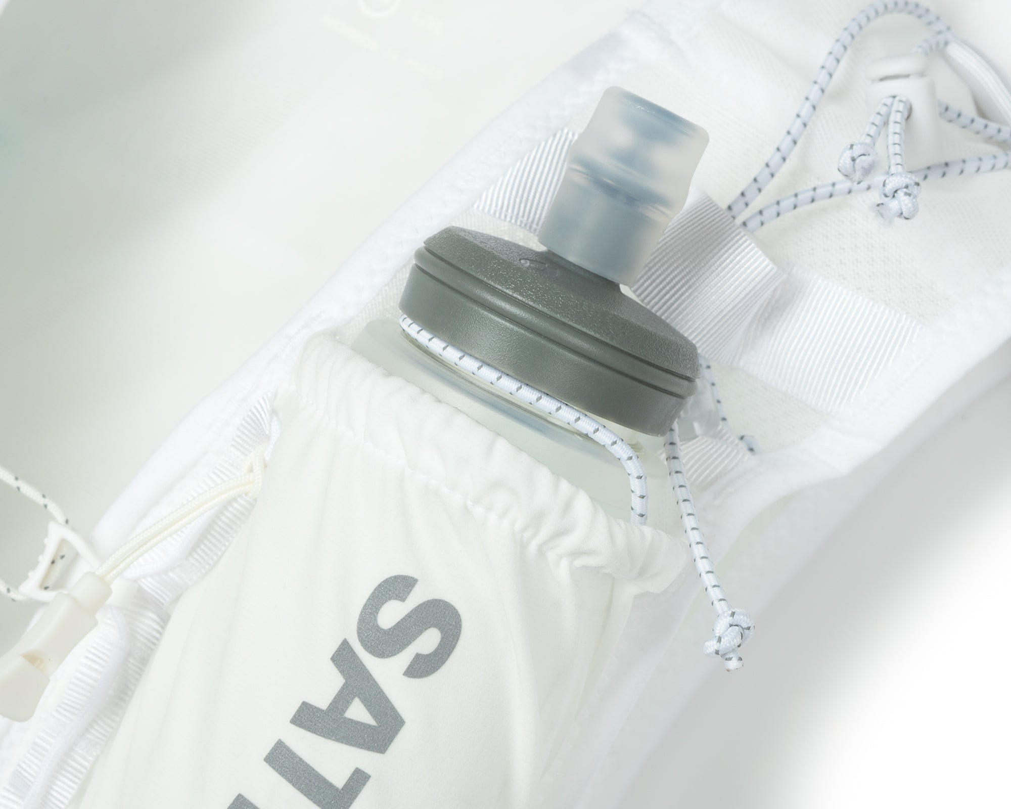 Justice™ Cordura® 5L Hydration Vest White – SATISFY Justice™ Cordura® 5L Hydration Vest White – SATISFY