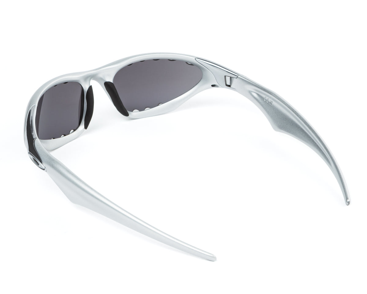 SATISFY® Oakley® Scar™