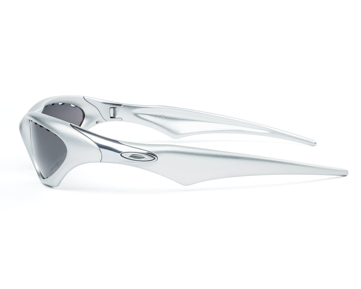 SATISFY® Oakley® Scar™