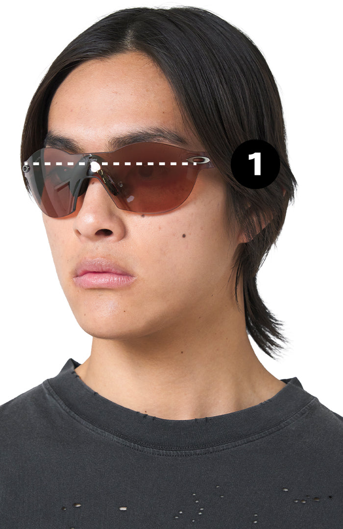 Satisfy® Oakley® Re:SubZero