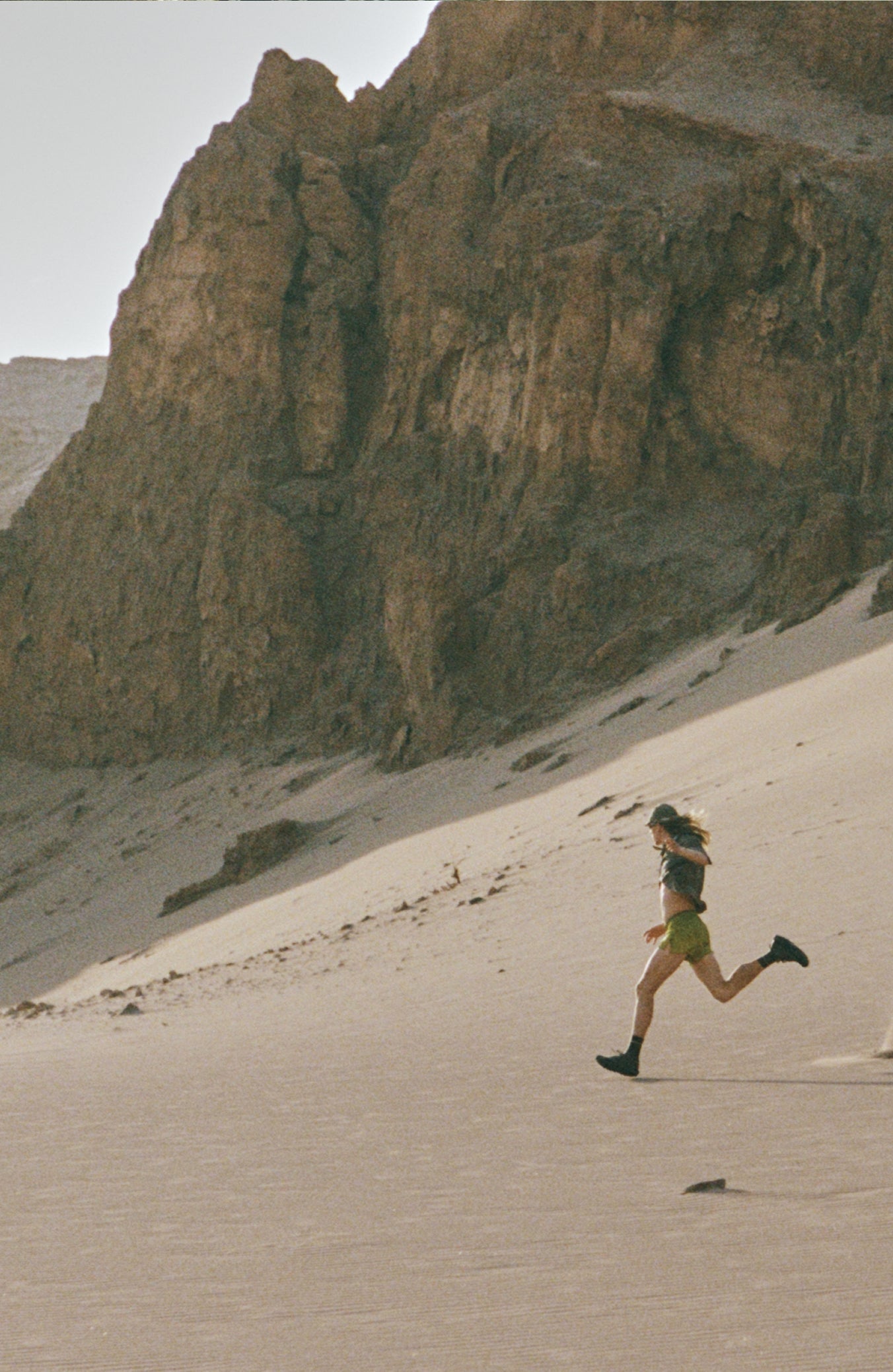 Running Apparel – SATISFY