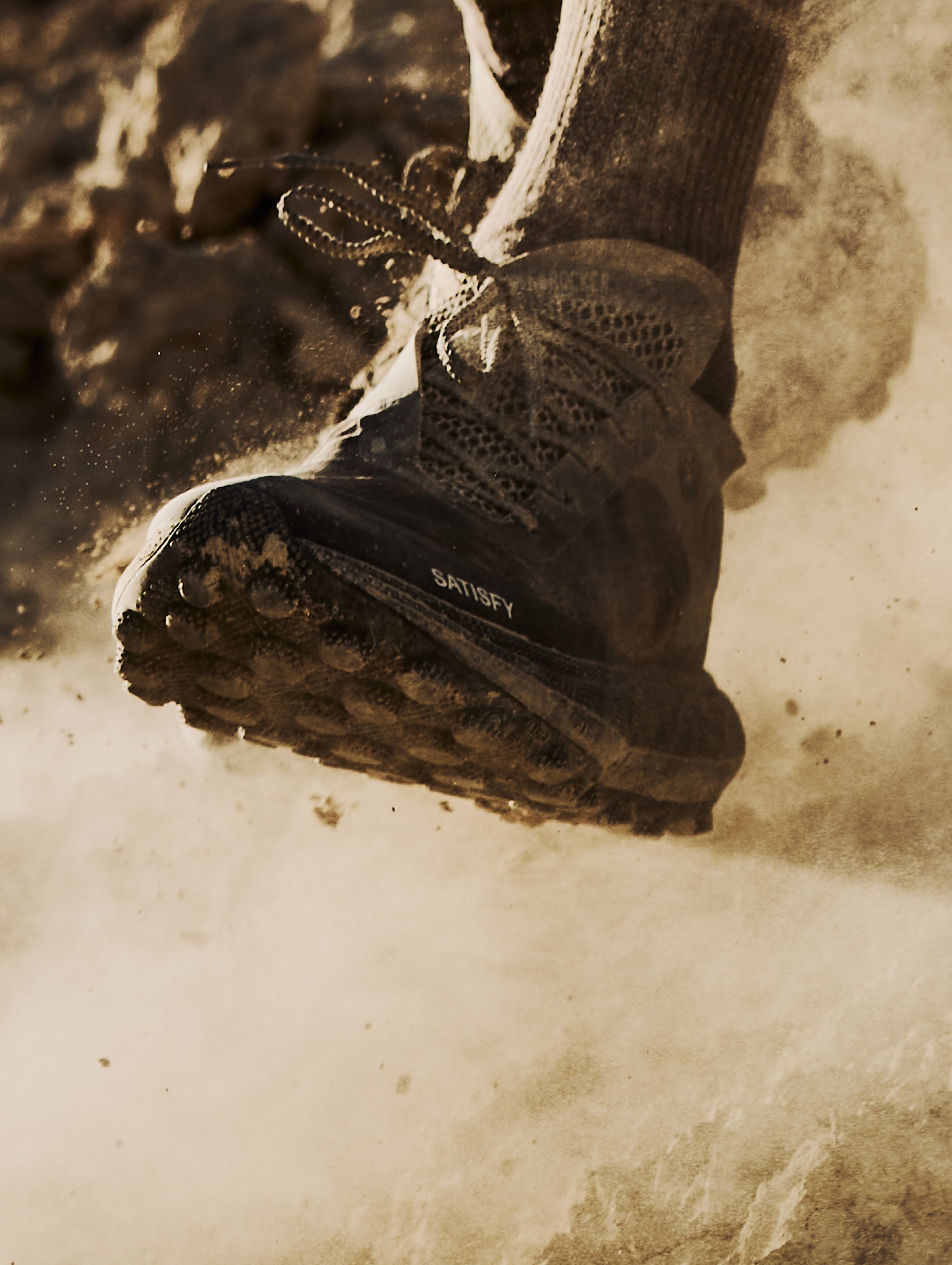 SATISFY | Running apparel developed to unlock the High.