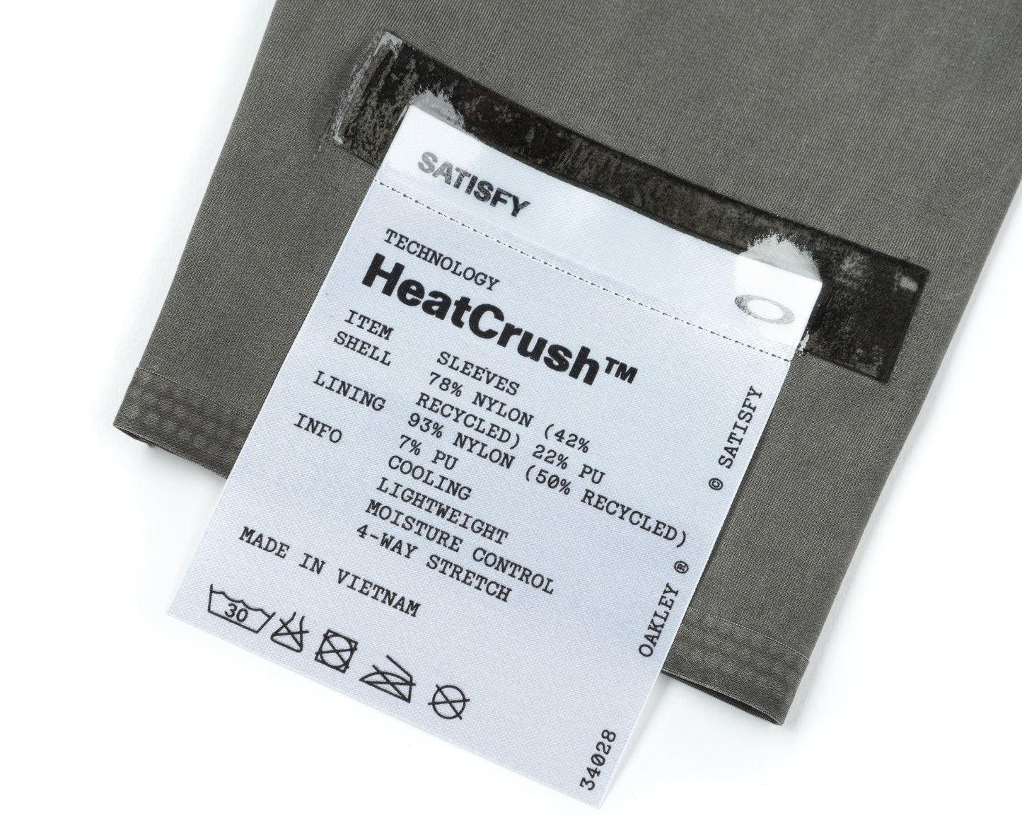 SATISFY® Oakley® HeatCrush™ Arm Sleeves