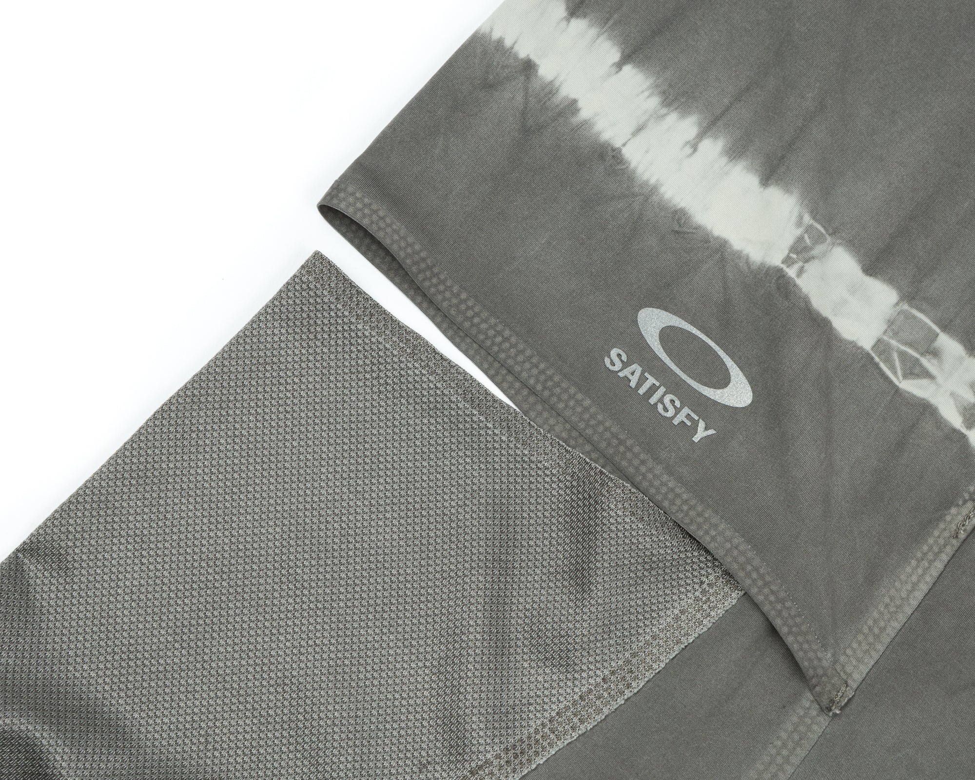 SATISFY® Oakley® HeatCrush™ Neck Cooler