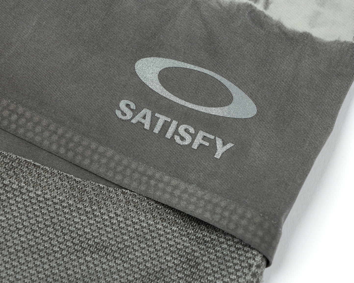 SATISFY® Oakley® HeatCrush™ Neck Cooler