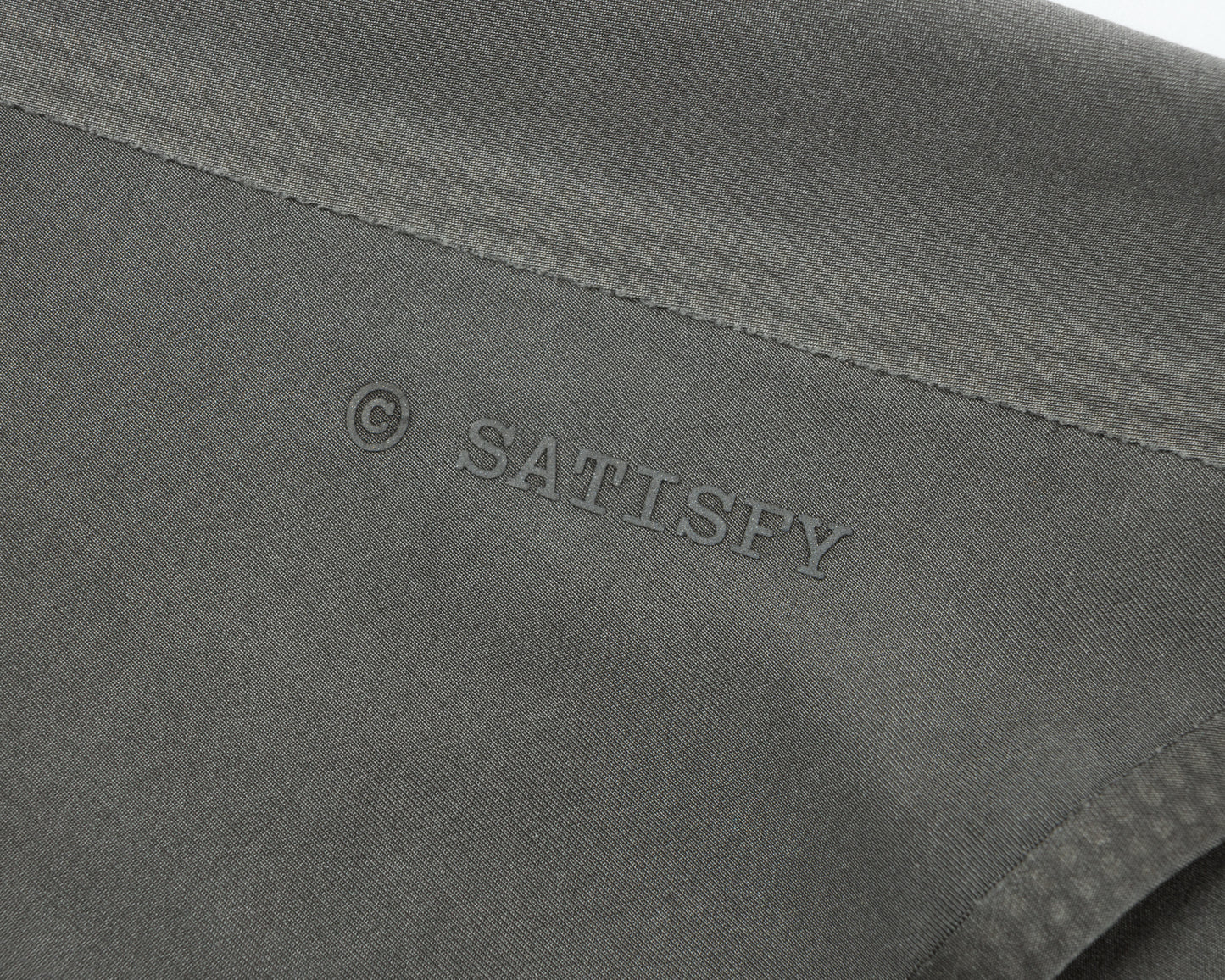 SATISFY® Oakley® HeatCrush™ Neck Cooler
